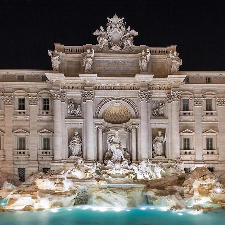 Palace Fontana di Trevi loft Roma Esterno foto